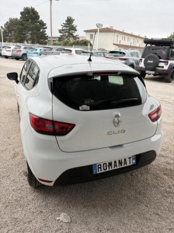 Renault Clio image 2
