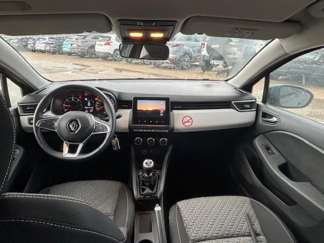 Renault Clio image 1
