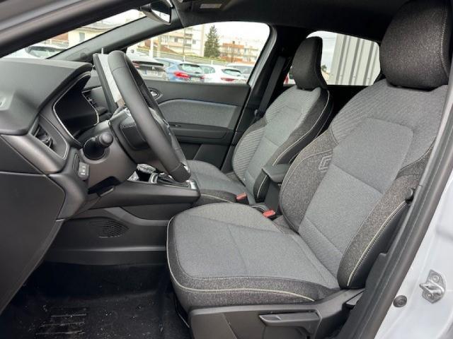 Renault Captur image 6