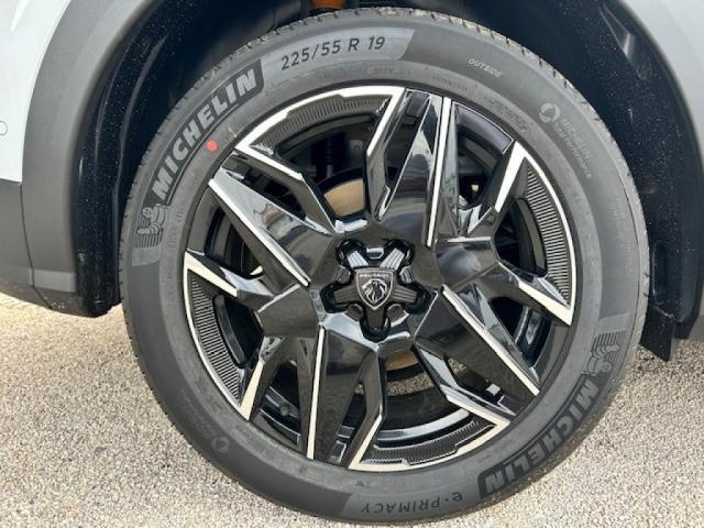 Peugeot 3008 image 3