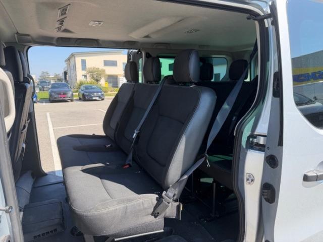 Renault Trafic image 1