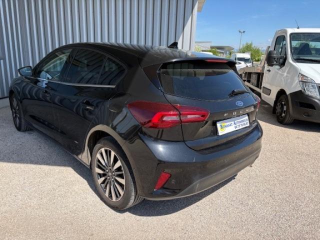 Ford Focus image 2
