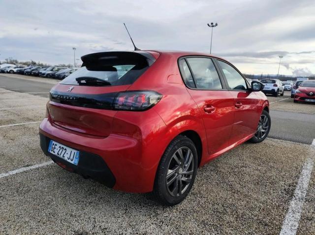 Peugeot 208 image 1