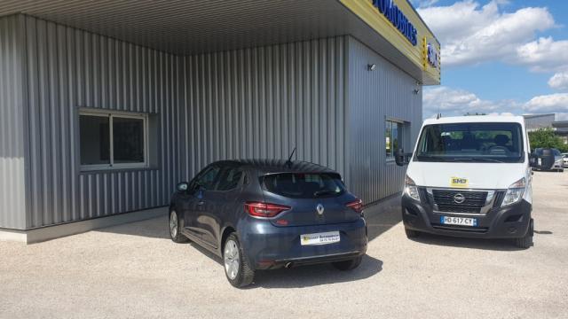 Renault Clio image 2