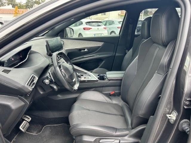Peugeot 5008 image 8