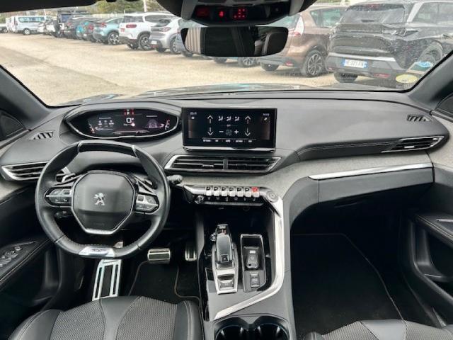Peugeot 5008 image 1