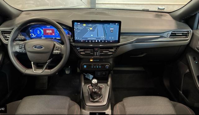 Ford Focus image 1