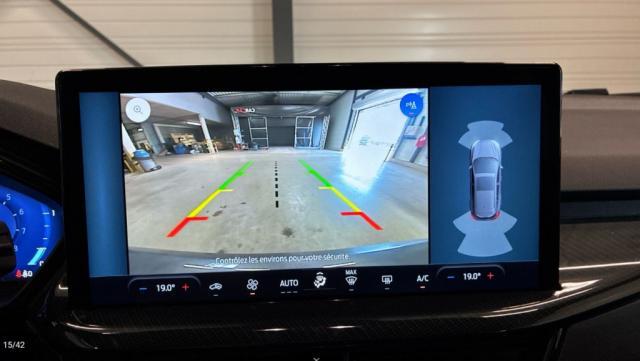 Ford Focus image 2