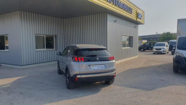 Peugeot 3008 image 1