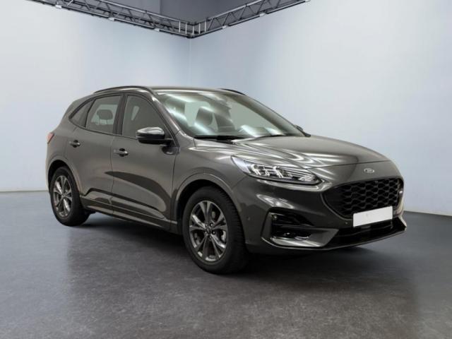 Ford Kuga image 2