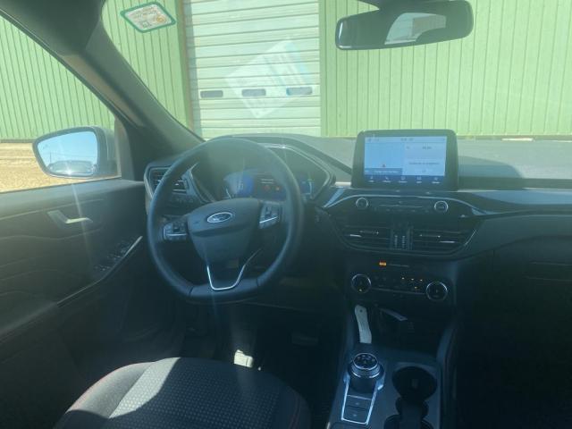 Ford Kuga image 5