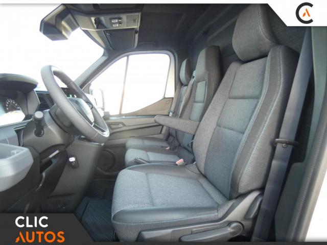 Renault Master image 3