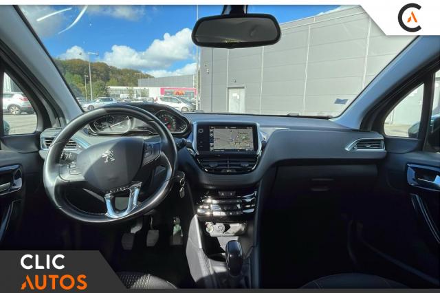 Peugeot 208 image 1