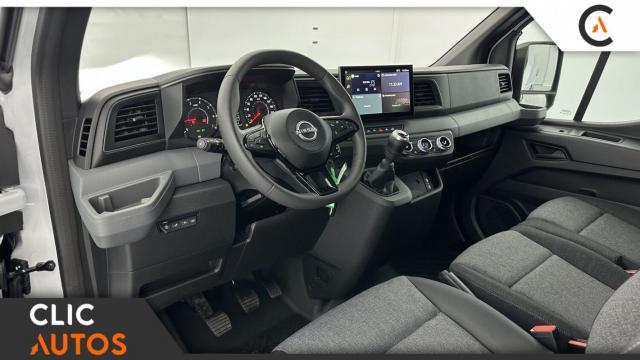 Nissan Interstar image 1