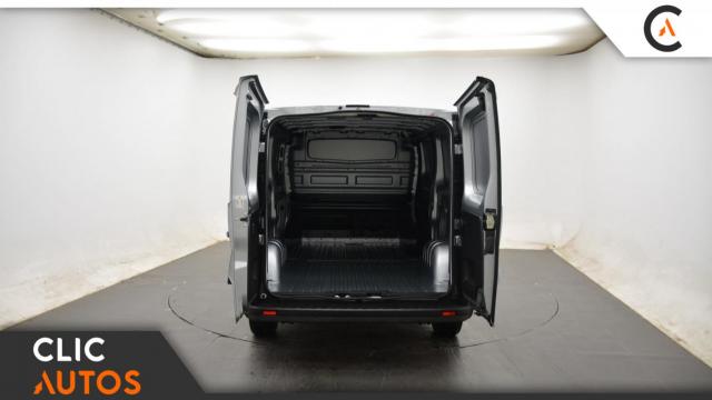Renault Trafic image 2