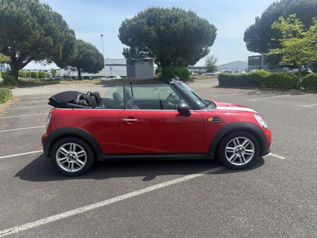 Mini Cabrio image 3