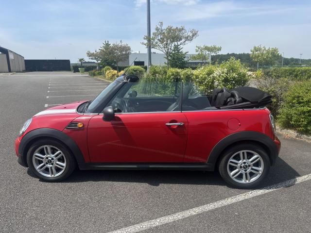 Mini Cabrio image 6