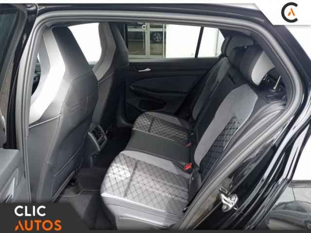 Volkswagen Golf image 6