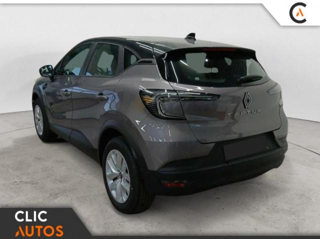 Renault Captur image 3