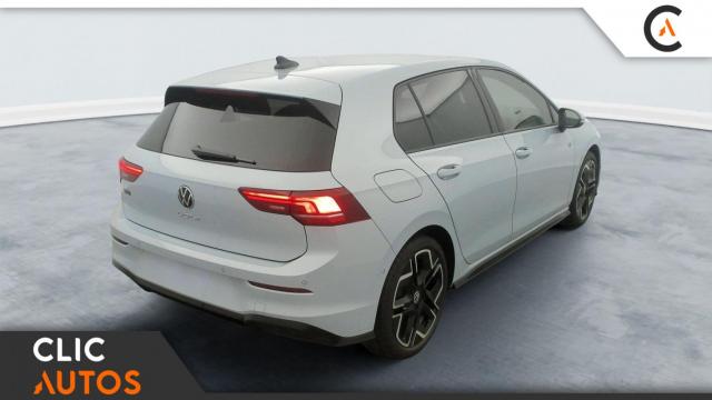 Volkswagen Golf image 9