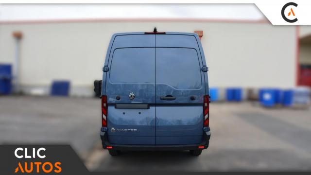 Renault Master image 7