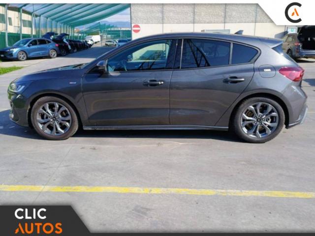 Ford Focus image 5