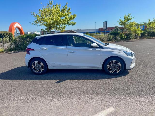 Hyundai I20 image 3