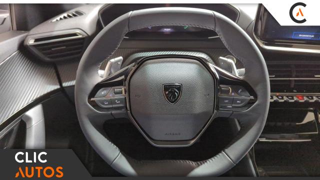 Peugeot 2008 image 2