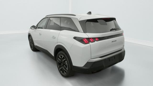 Peugeot 5008 image 9