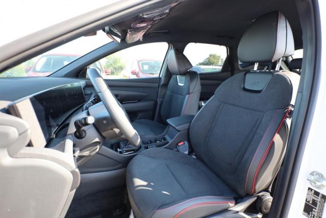 Hyundai Tucson image 2