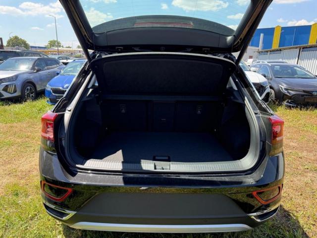 Volkswagen T-Roc image 3