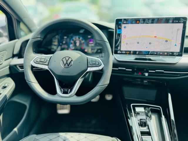 Volkswagen Golf image 5