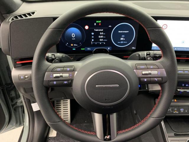 Hyundai Kona image 9