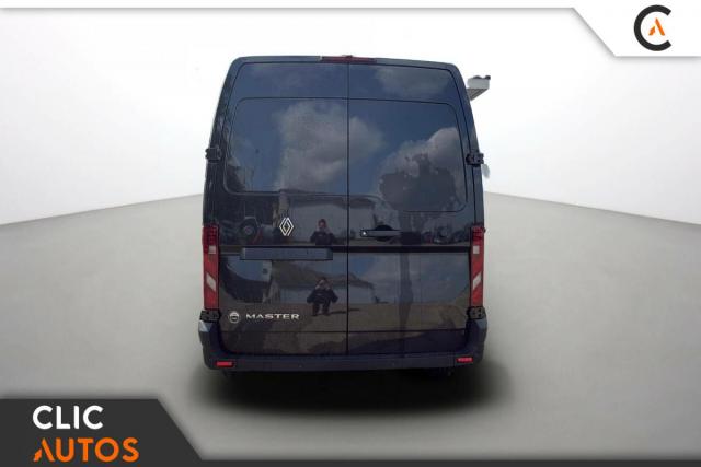 Renault Master image 8