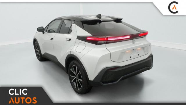 Toyota C-Hr image 2
