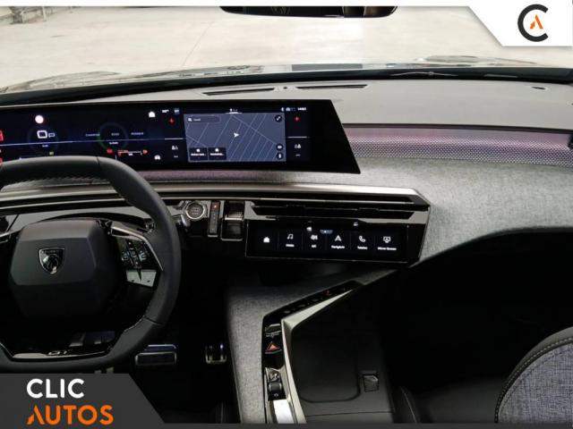 Peugeot 3008 image 3