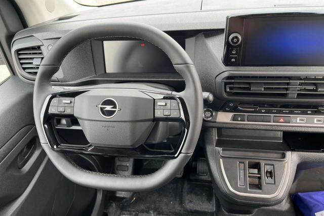 Opel Vivaro image 1
