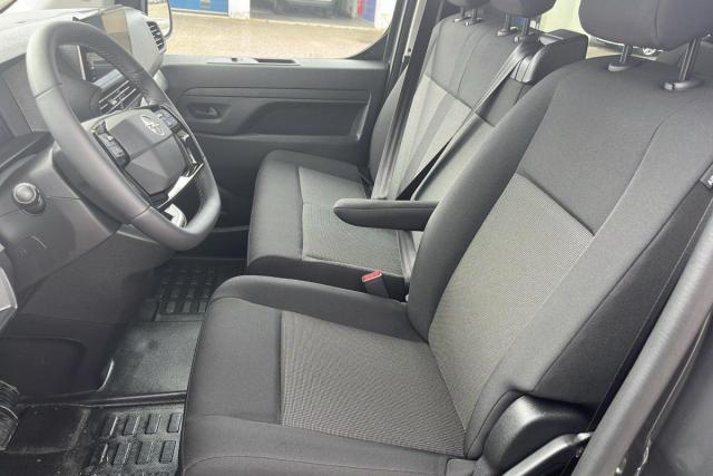 Opel Vivaro image 1