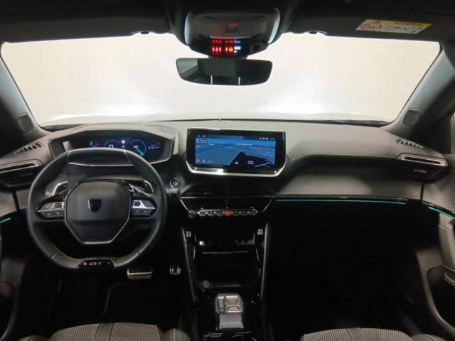 Peugeot 2008 image 5