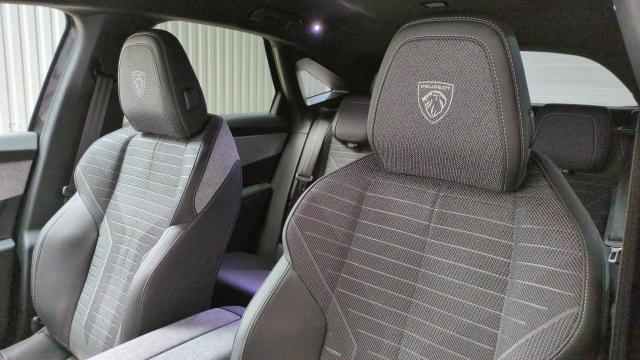 Peugeot 3008 image 3