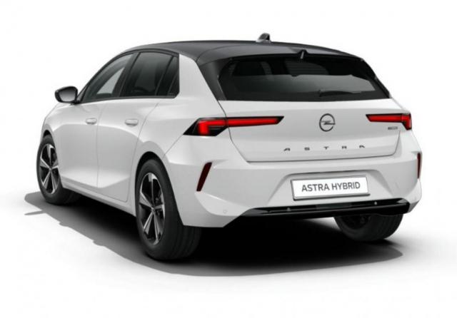 Opel Astra image 2