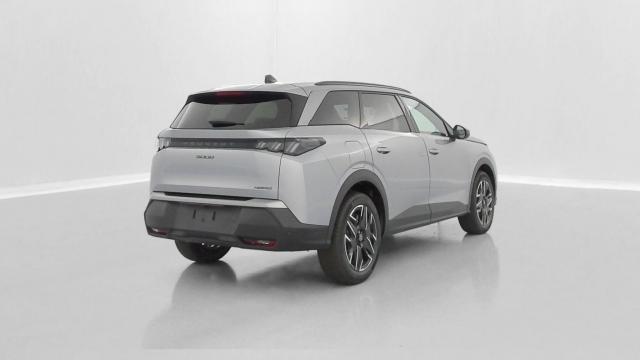 Peugeot 5008 image 9