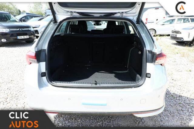 Skoda Octavia image 6