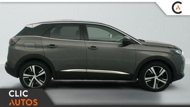 Peugeot 3008 Hybrid4 image 6