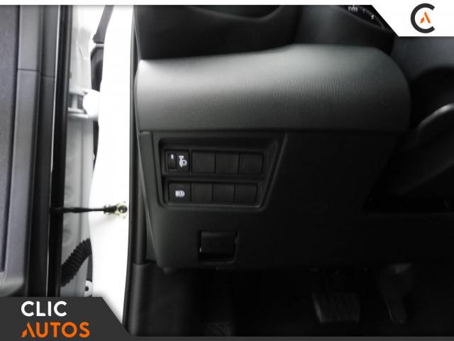 Toyota Yaris image 2