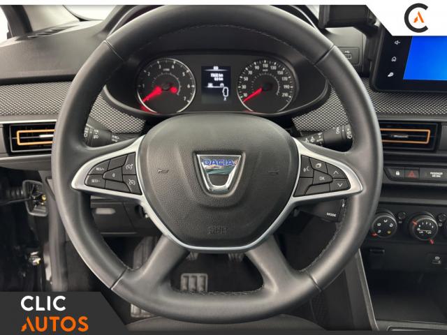 Dacia Sandero image 8
