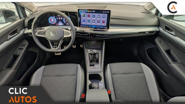 Volkswagen Golf image 9