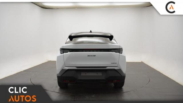 Peugeot 3008 image 2