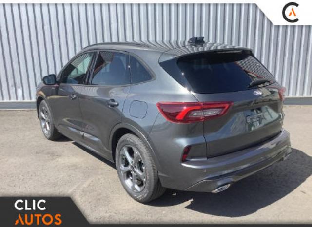Ford Kuga image 1