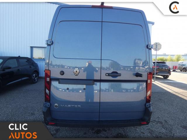 Renault Master image 6